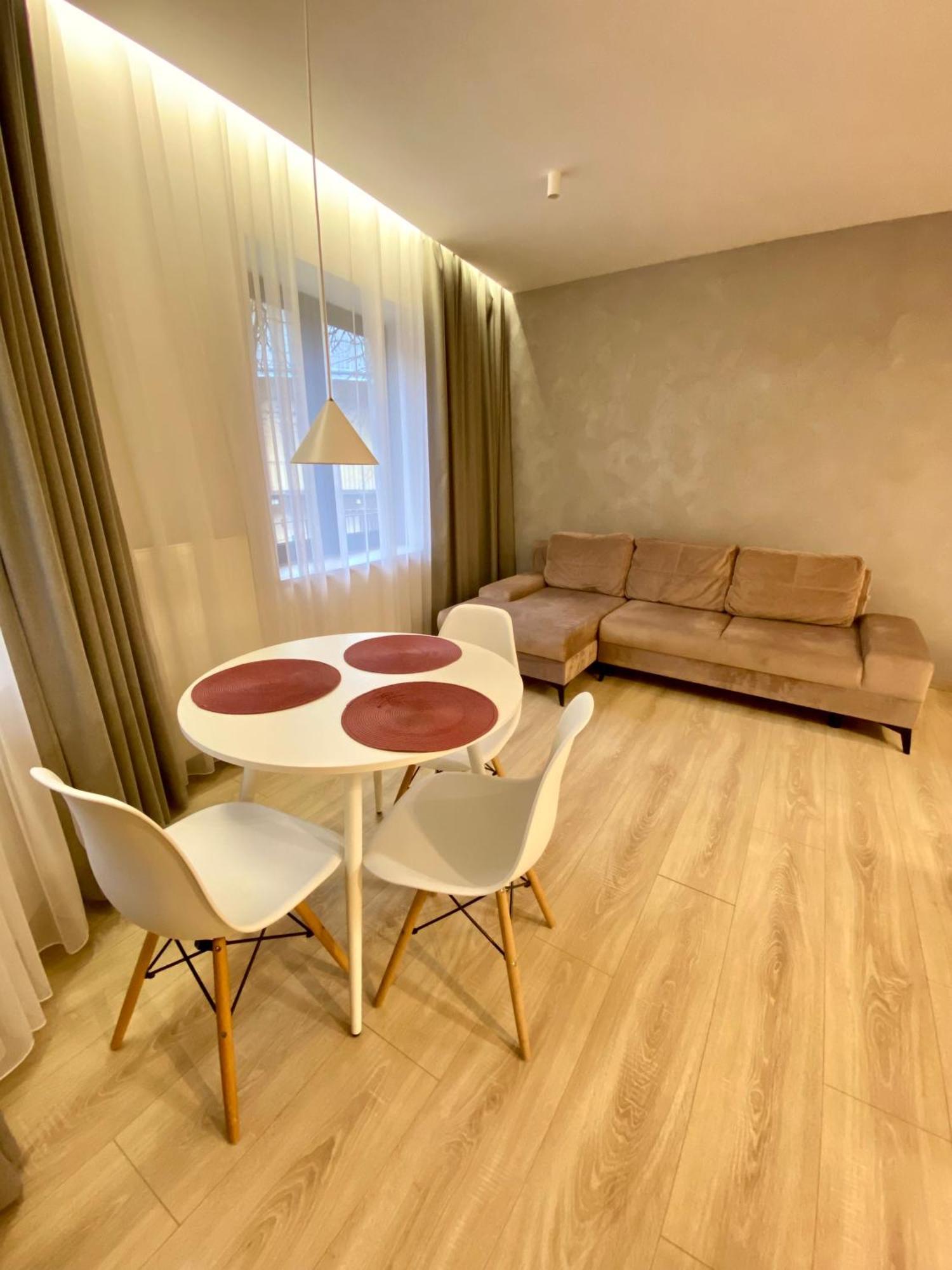 Nalyvaika Lviv Apartments Luaran gambar